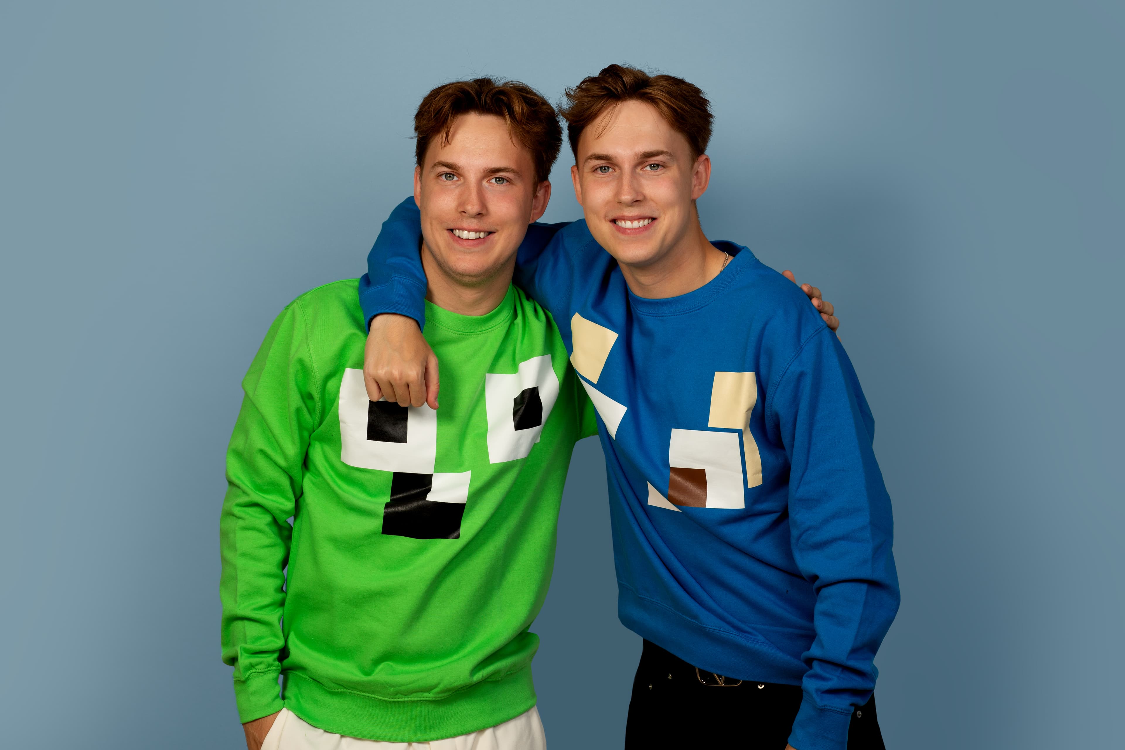 Booking af TrierGaming hos Microphone